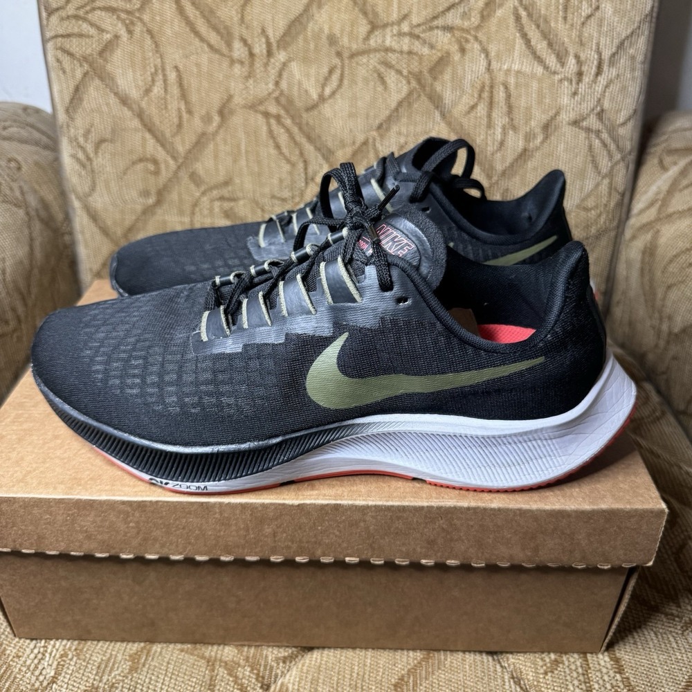 Nike Shoes Black Green Swoosh‎ Air Zoom Pegasus 37 Running BQ9646-004 Men's 10